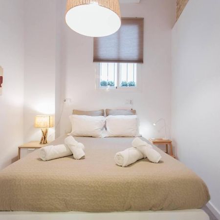 Amplio Apartamento De Diseno Precioso De Estilo Sevillano En Pleno Centro Luaran gambar