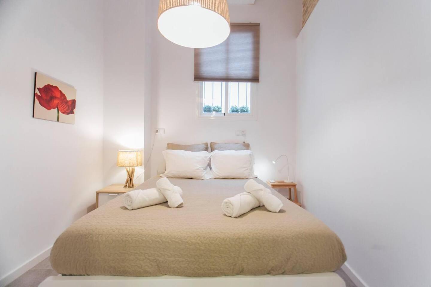 Amplio Apartamento De Diseno Precioso De Estilo Sevillano En Pleno Centro Luaran gambar