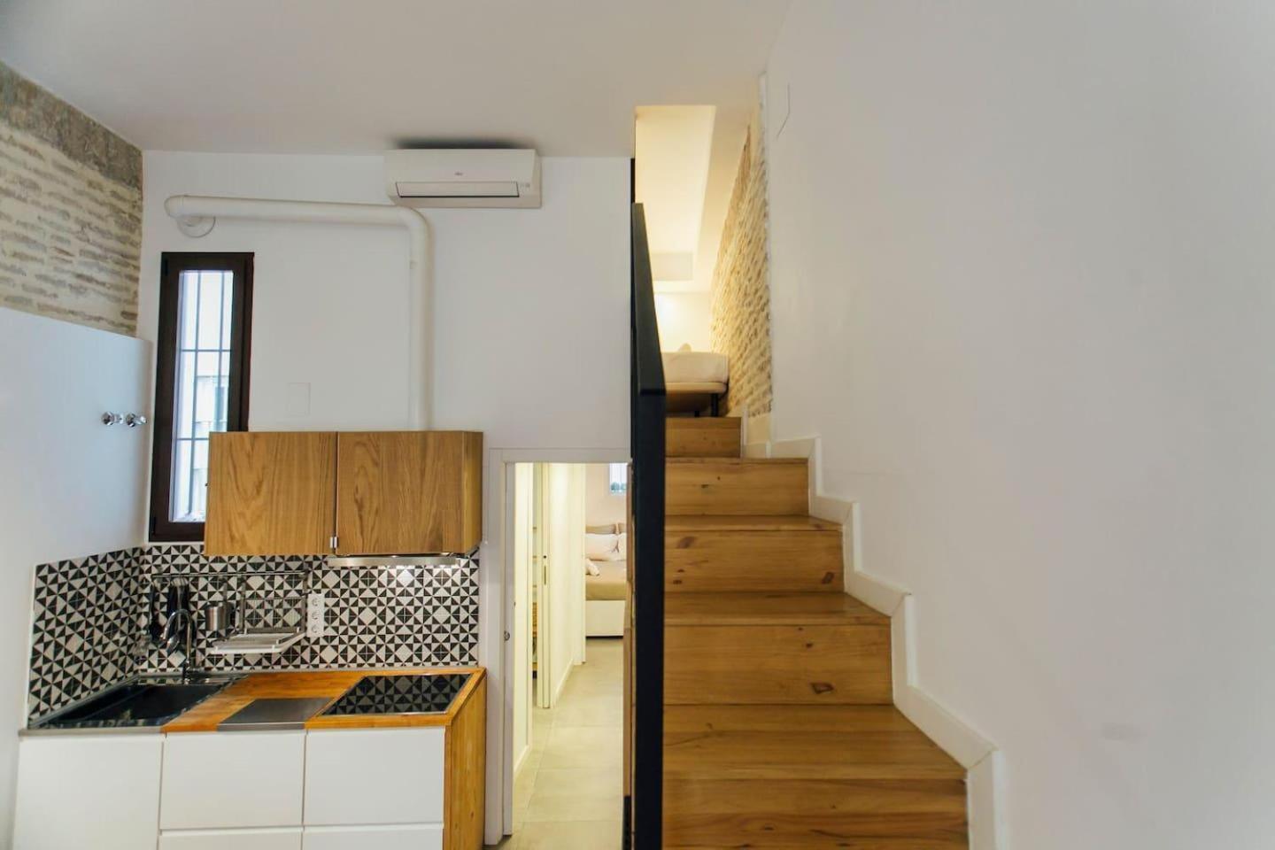 Amplio Apartamento De Diseno Precioso De Estilo Sevillano En Pleno Centro Luaran gambar